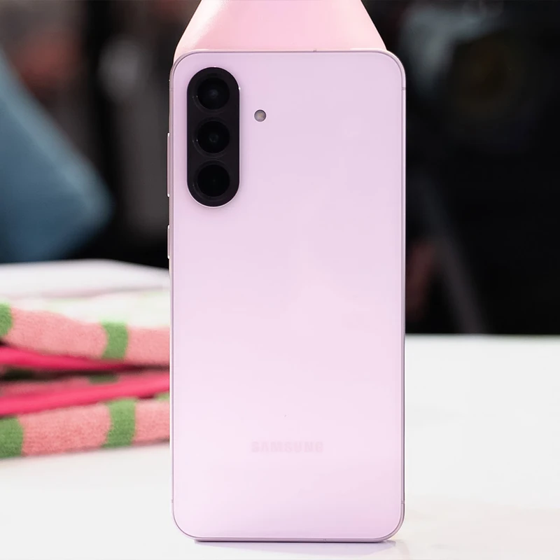 گوشی موبایل سامسونگ مدل Galaxy A56 دو سیم کارت ظرفیت 256 گیگابایت و رم 12 گیگابایت - ویتنام - تصویر 20
